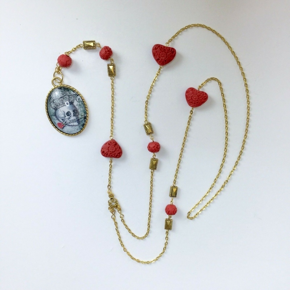 Long Gothic Skull & Roses Pendant Y Necklace